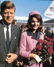 Джеки Кеннеди (Jackie Kennedy) и Джон Кеннеди (John Kennedy) Джеки Кеннеди(Jackie Kennedy) и Джон Кеннеди(John Kennedy)